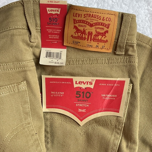 NWT Levi’s jeans - Picture 4 of 4